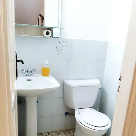 בית נופש Grandma's House Liopetri