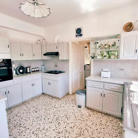 Grandma's House בית נופש