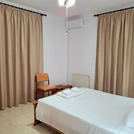 Grandma's House * Λιοπέτρι